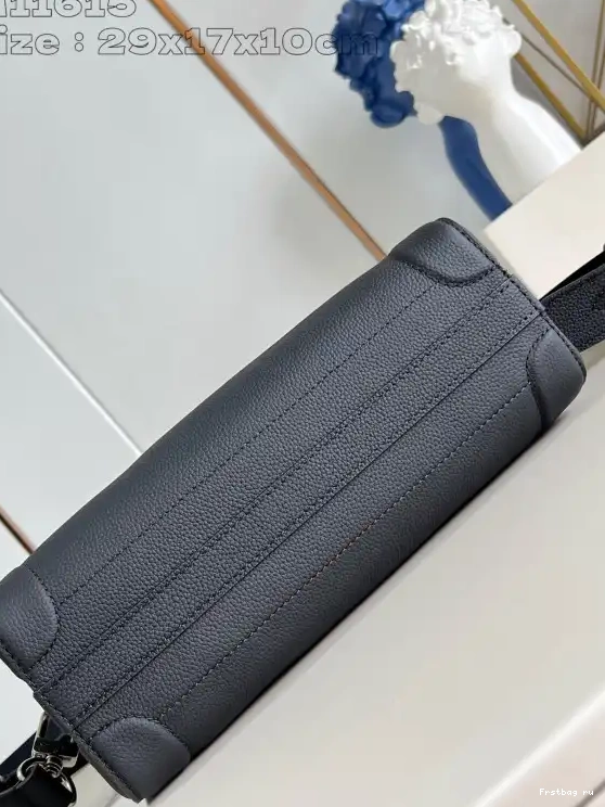 Frstbag ru East West-29*17.5*10CM Soul Trunk LOUIS VUITTON 0505